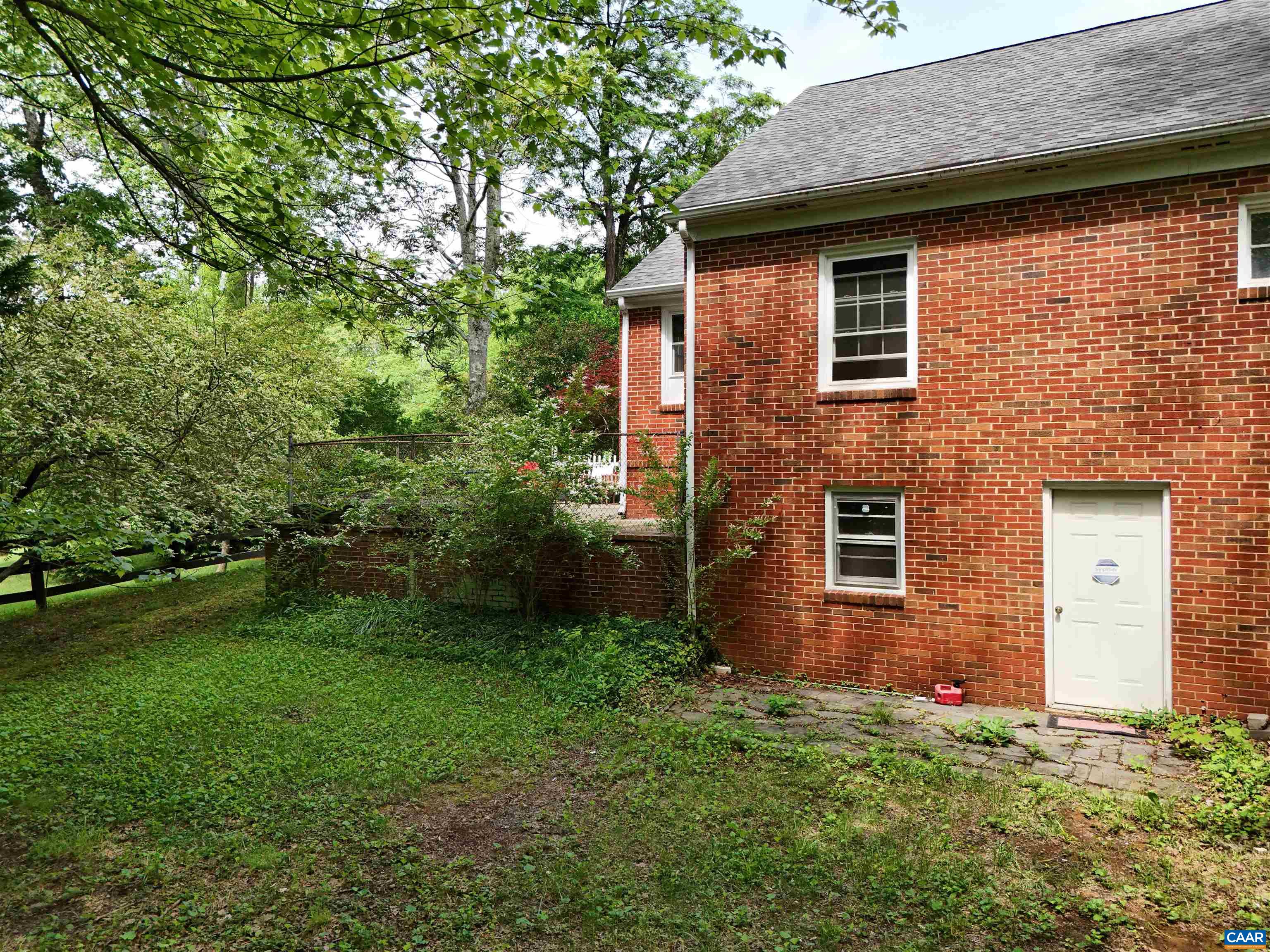2659 Scottsville Road Charlottesville, VA 22902 - Photo 31 of 40 Gallery Image 31