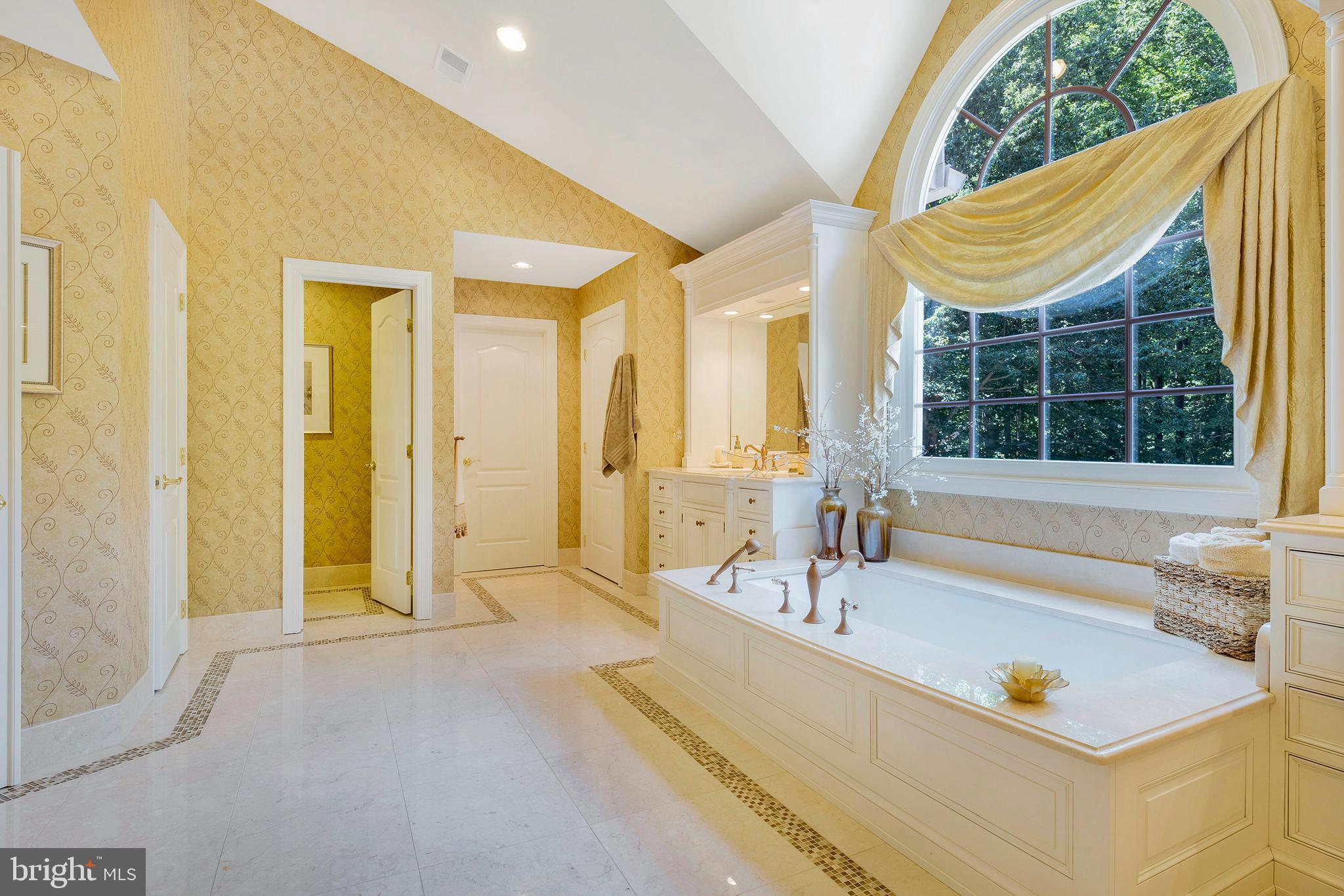 201 Morning Cloak Row Edgewater, MD 21037 - Photo 44 of 75 Separate water closet, huge walk in closets