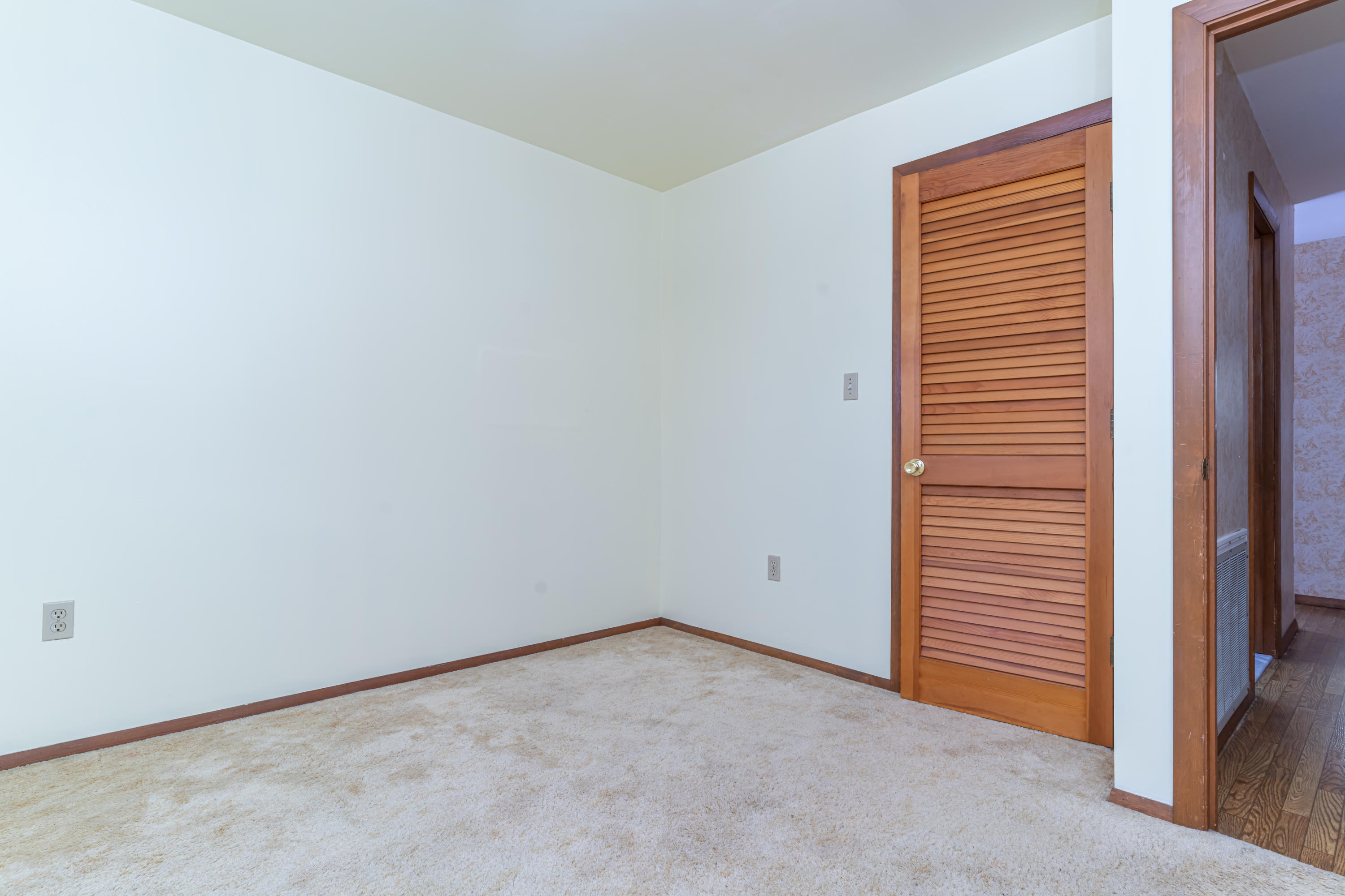 121 Dennett Road Kittery, ME 03904 - Photo 40 of 56 Bedroom