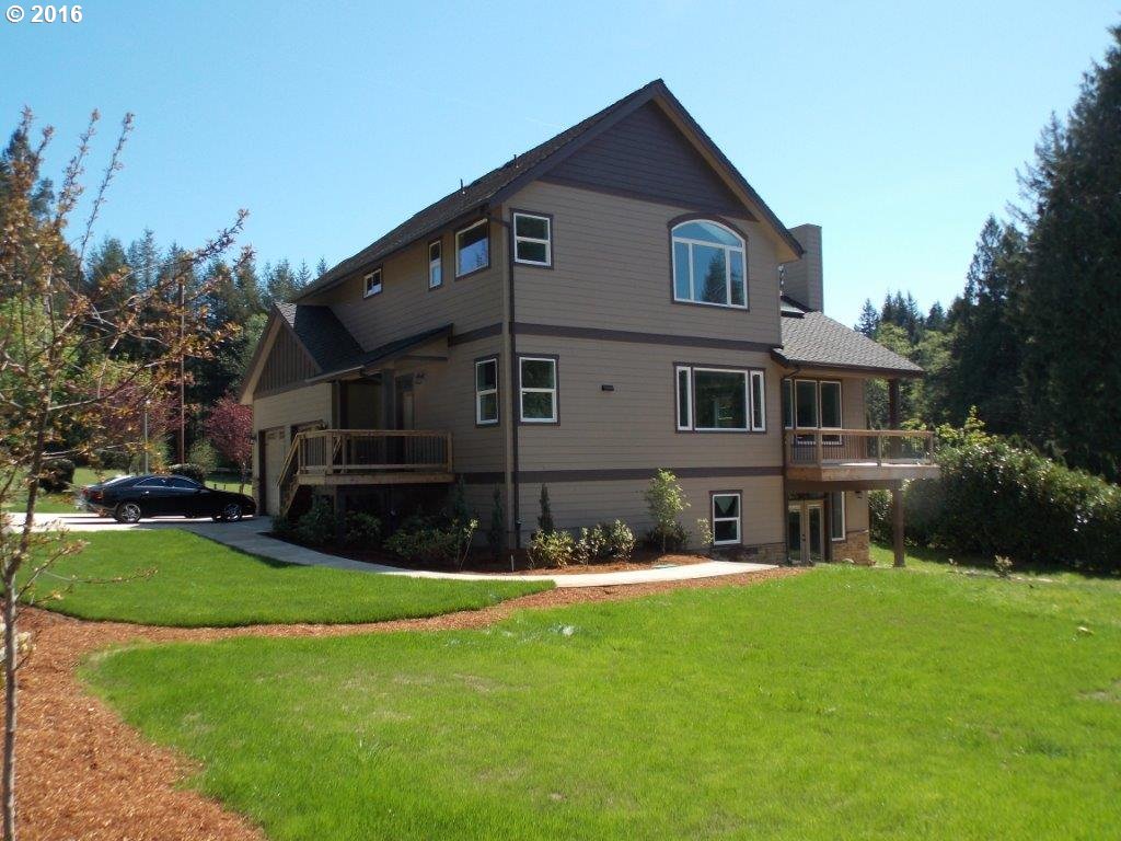 25885 South Springwater Road Estacada, OR 97023 - Photo 2 of 10
