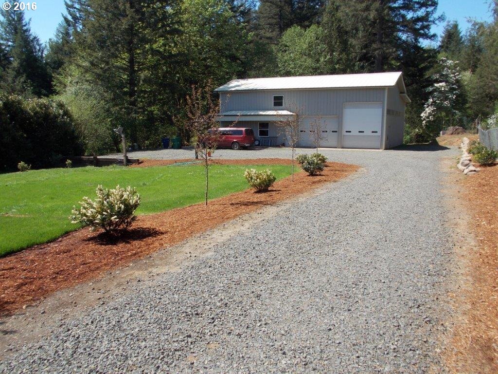 25885 South Springwater Road Estacada, OR 97023 - Photo 5 of 10