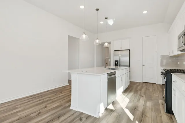 $339,280 | 210 Prairie Ridge Lane, Montgomery, TX 77356