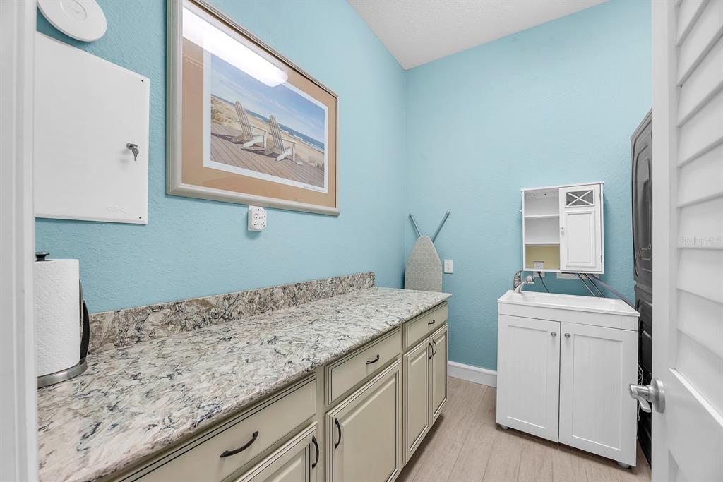 9425 Oak Street Riverview, FL 33578 - Photo 62 of 94