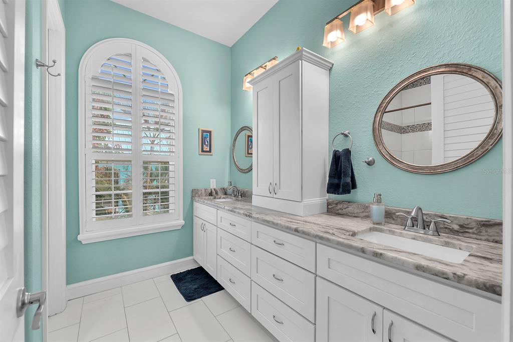9425 Oak Street Riverview, FL 33578 - Photo 78 of 94