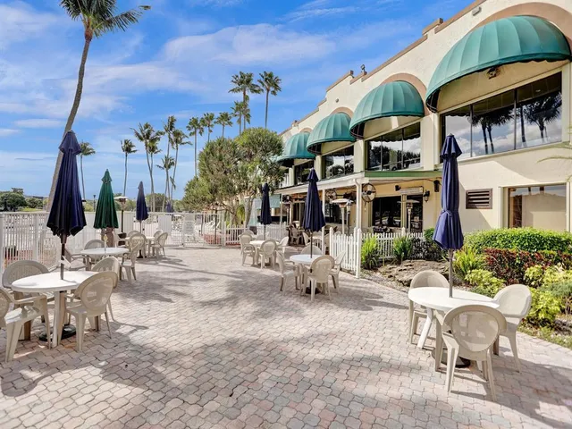 a view of outdoor space yard and patio
