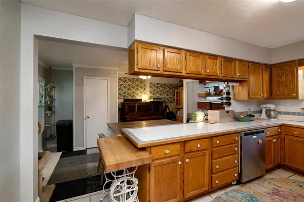 $1,950 | 415 A Marietta Street, Denton, TX 76201