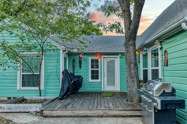 $1,950 | 415 A Marietta Street, Denton, TX 76201