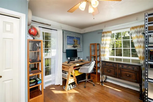 $1,950 | 415 A Marietta Street, Denton, TX 76201