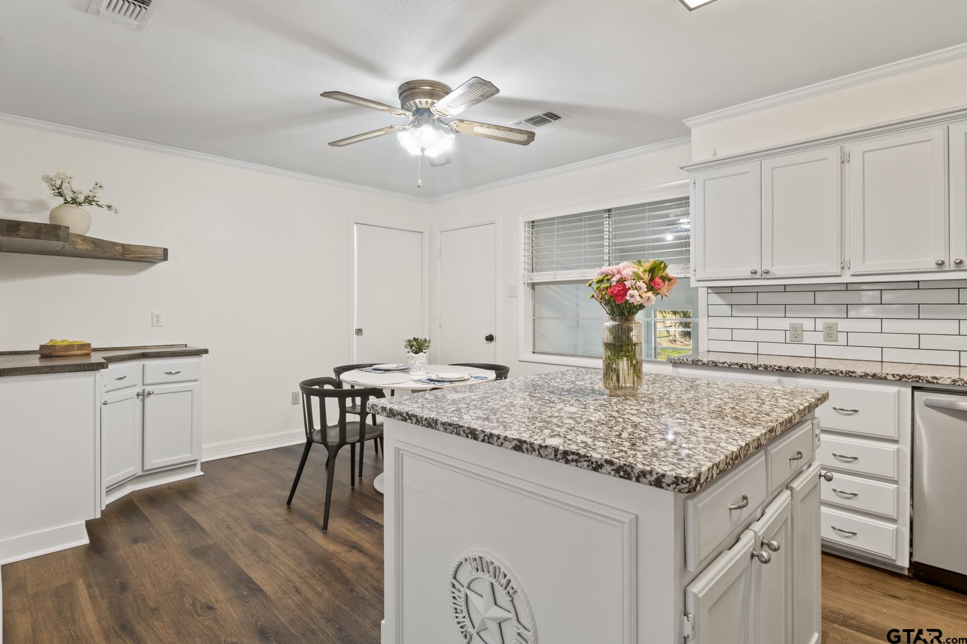 101 Candy Drive Pittsburg, TX 75686 - Photo 12 of 40