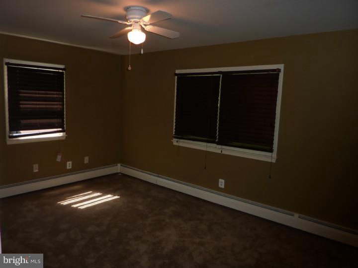 547 Cushmore Road Southampton, PA 18966 - Photo 9 of 18 Bedroom - Main