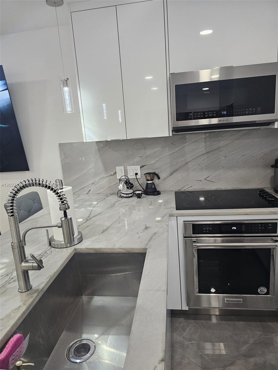 13675 Southwest 62nd Street, Unit 2023 Miami, FL 33183 - Photo 40 of 40