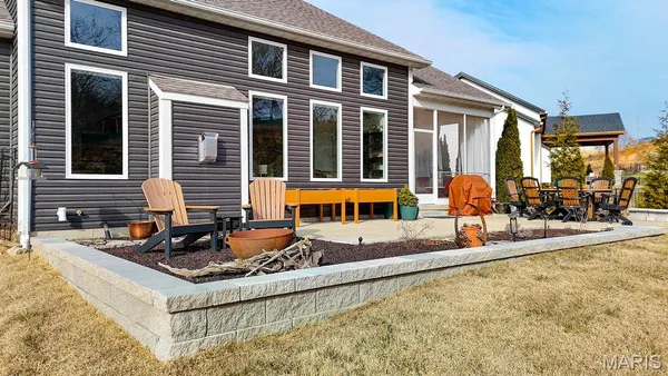 $629,900 | 1810 Gardina Drive, Festus, MO 63028