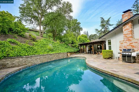 $1,998,000 | 56 Baja Loma Court, Danville, CA 94526