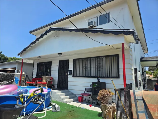 $850,000 | 247 East 67th Way, Long Beach, CA 90805