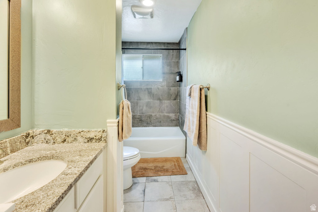 1896 Cliffs Place Layton, UT 84041 - Photo 15 of 35