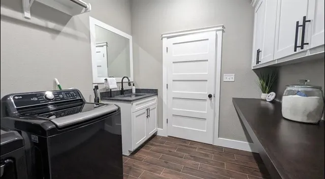 $1,100,000 | 886 County Road 3341, Paradise, TX 76073