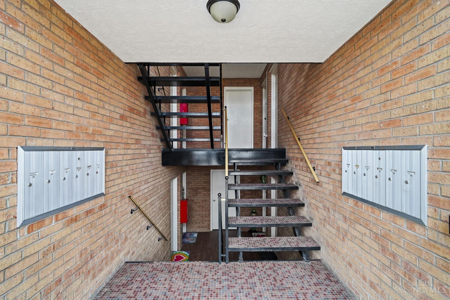 6617 Hearne Road, Unit 132 Cincinnati, OH 45248 - Photo 4 of 46 Gallery Image 4