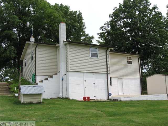2000 Gold Hill Road Madison, NC 27025 - Photo 13 of 16 Exterior Back.