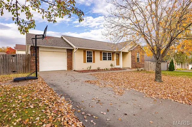 $230,000 | 1450 Donna Lynn Drive, Jackson, MO 63755