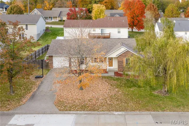 $230,000 | 1450 Donna Lynn Drive, Jackson, MO 63755