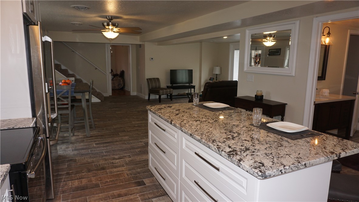 523 Stroup Road Atwater, OH 44201 - Photo 8 of 28