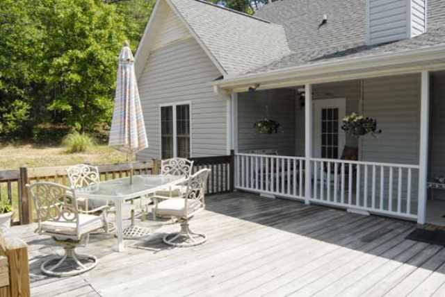 40 Lakeview Road Fountain Inn, SC 29644 - Photo 5 of 15