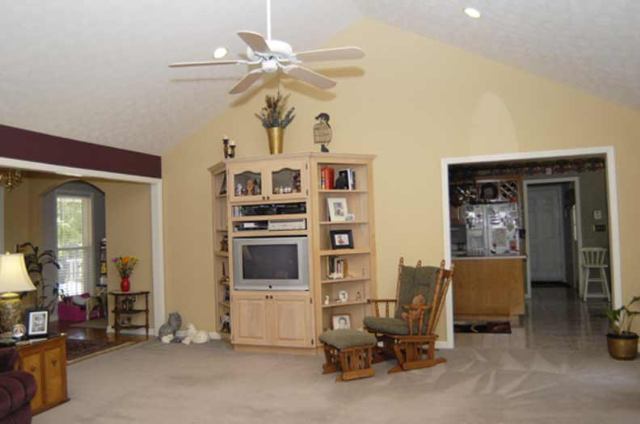 40 Lakeview Road Fountain Inn, SC 29644 - Photo 7 of 15