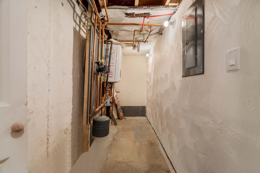 119 Ridge Street Arlington, MA 02474 - Photo 33 of 40