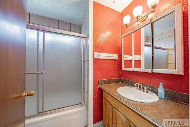 $319,000 | 177 North 695 West, Blackfoot, ID 83221