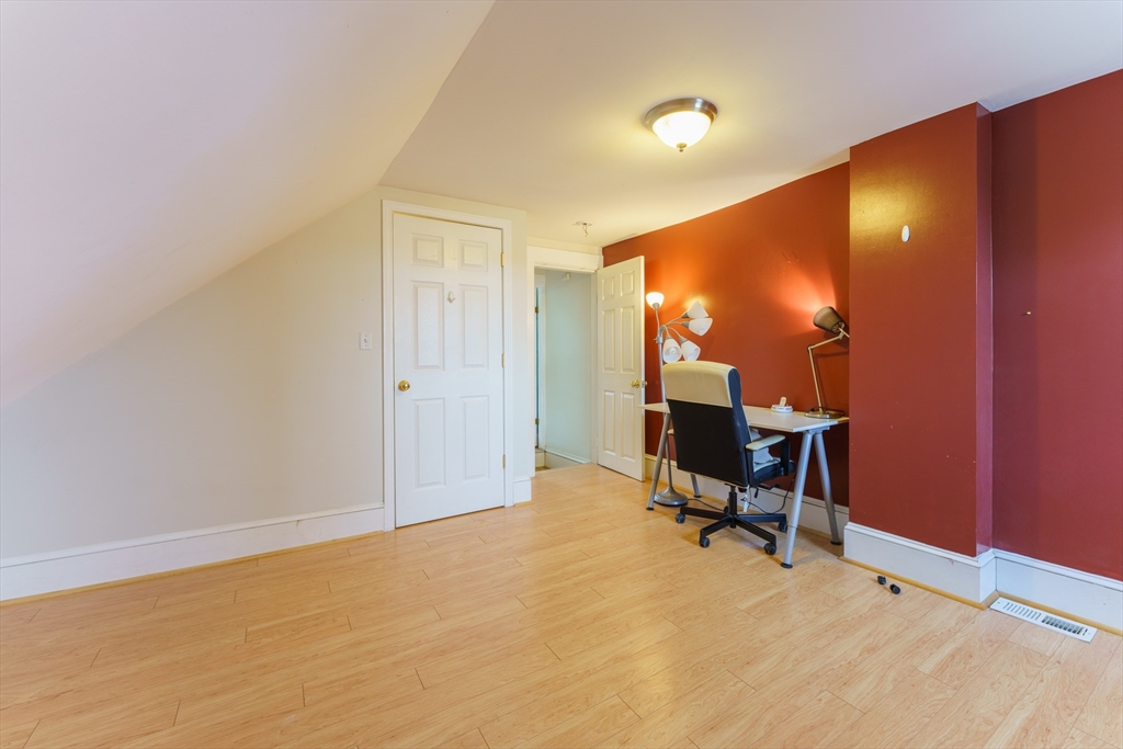 94 Cushing Street, Unit 4 Waltham, MA 02453 - Photo 9 of 10
