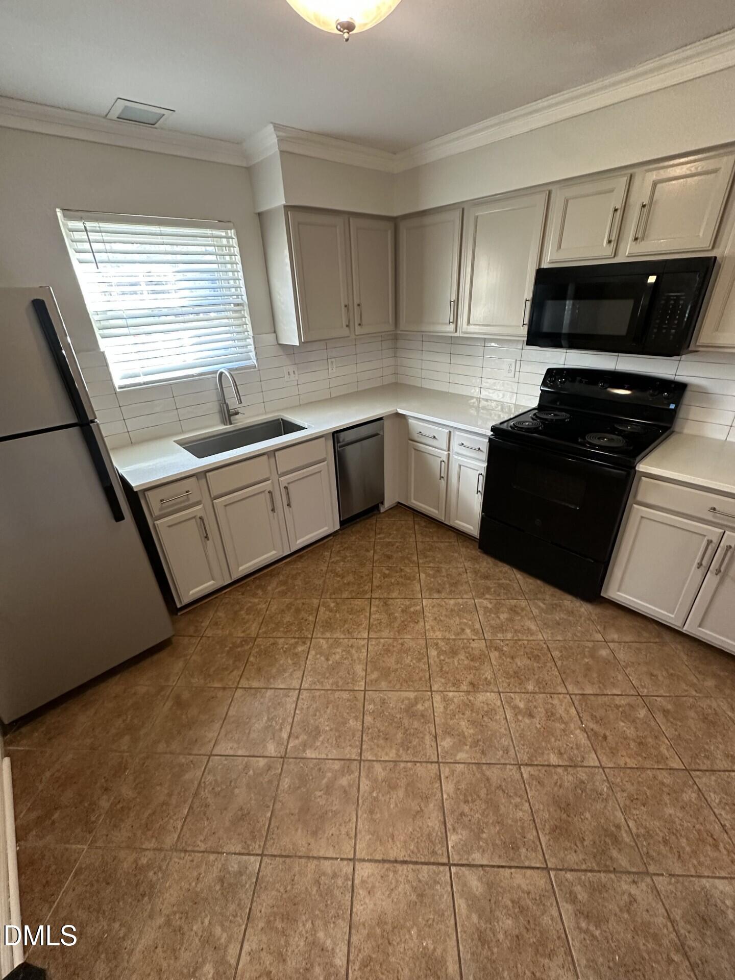 6553 New Market Way Raleigh, NC 27615 - Photo 2 of 14 2