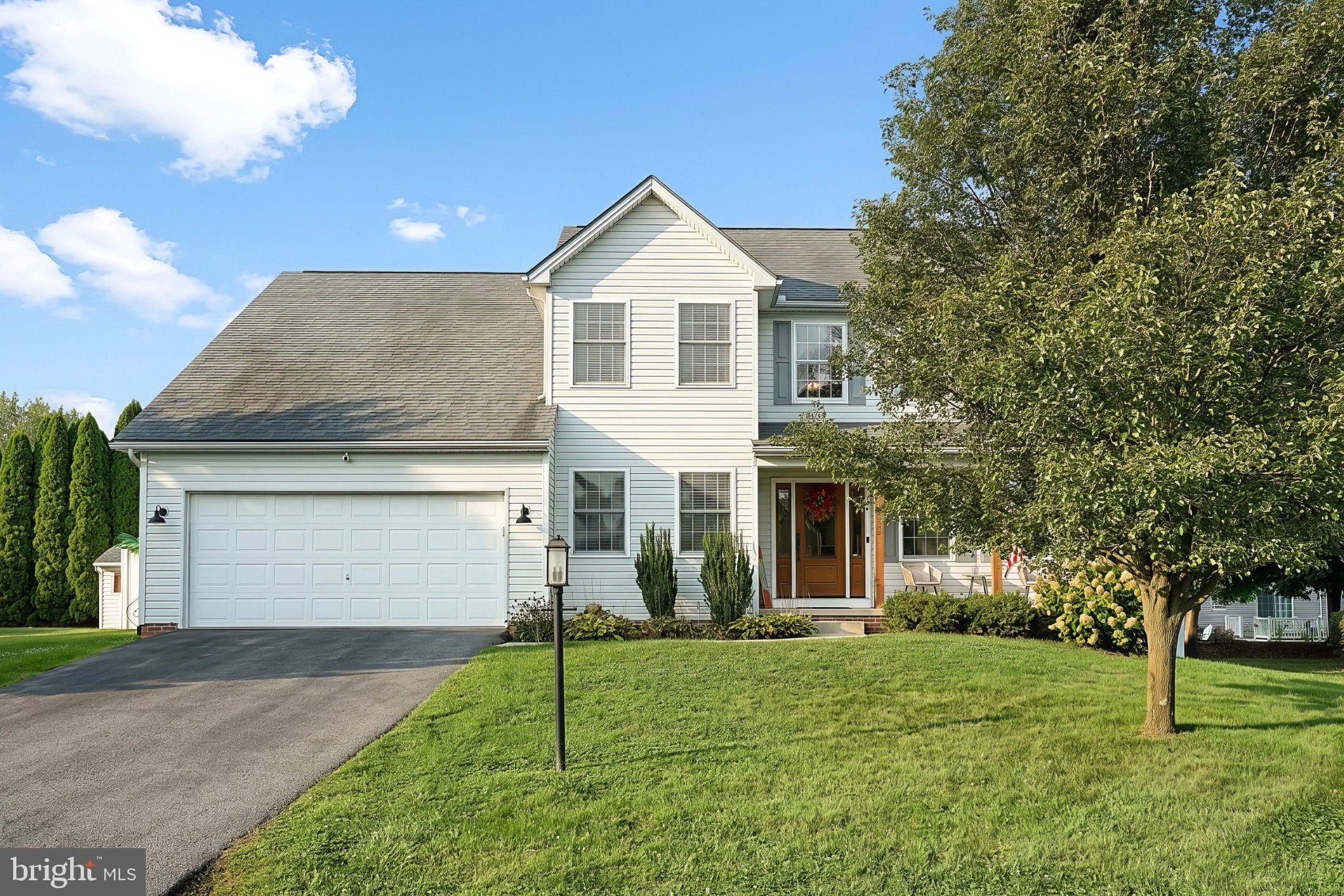 2163 Rillian Lane York, PA 17404 - Photo 2 of 62 Gallery Image 2