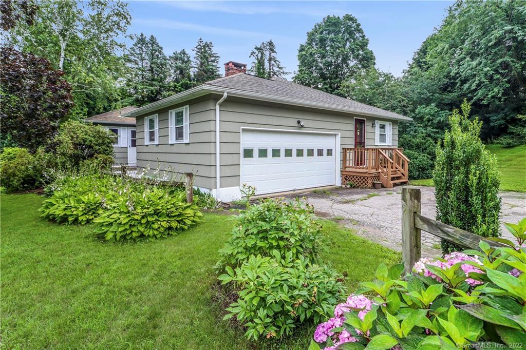 19 Glen Road Danbury, CT 06811 - Photo 1 of 1 Gallery Image 1