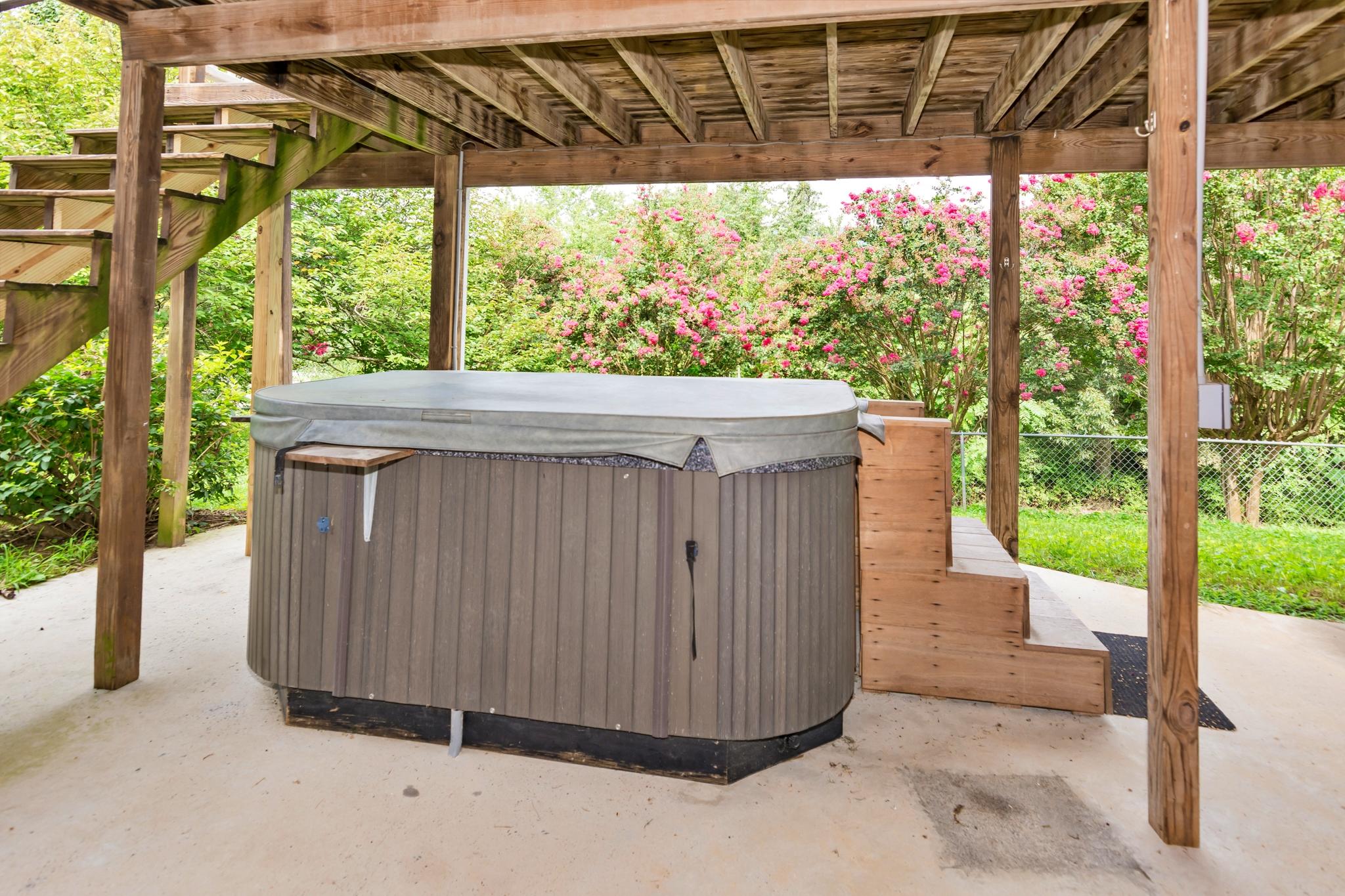 234 Hobbs Ridge Road Dunlap, TN 37327 - Photo 42 of 62 Hot Tub Area