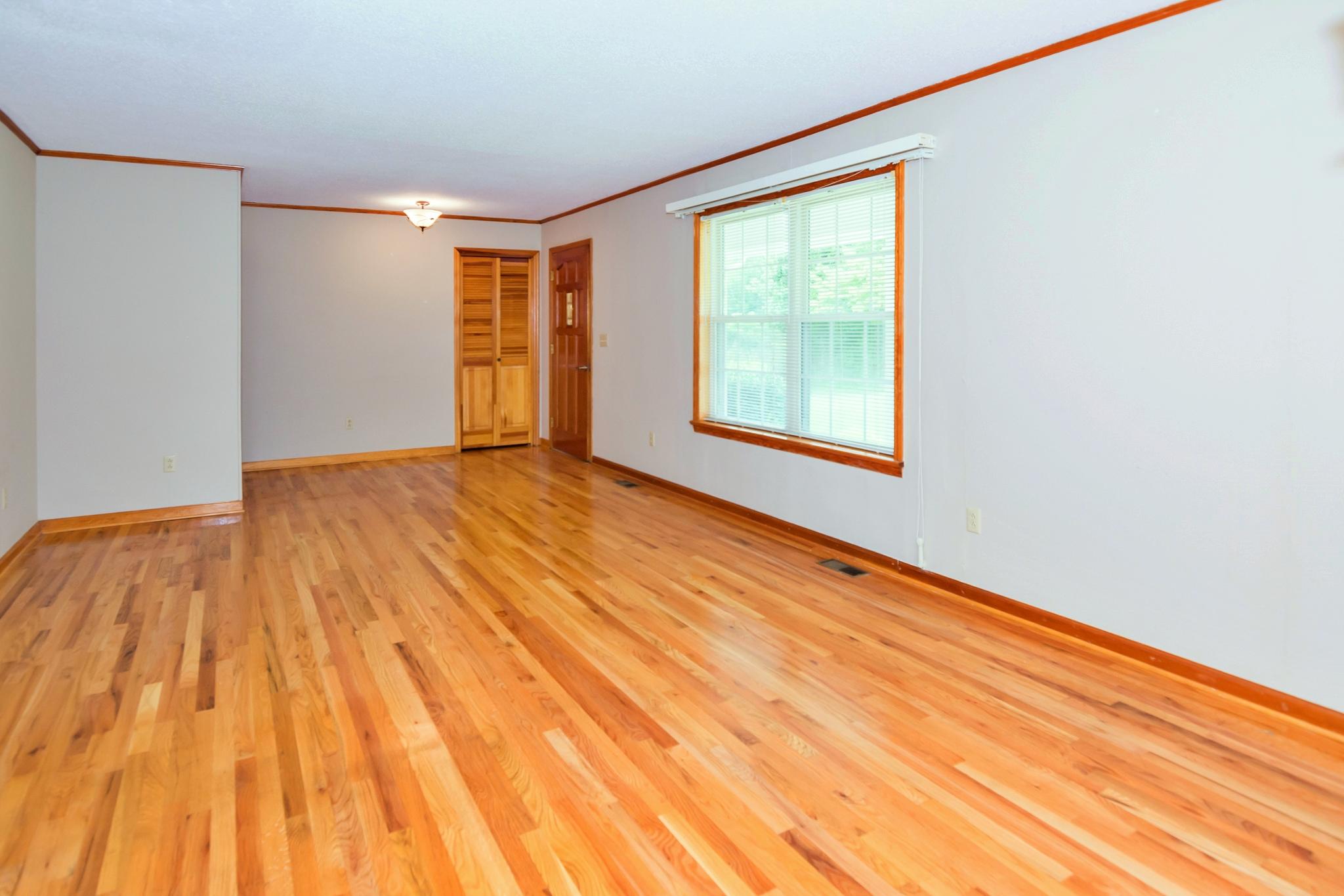 234 Hobbs Ridge Road Dunlap, TN 37327 - Photo 7 of 62 Living Room and Entry