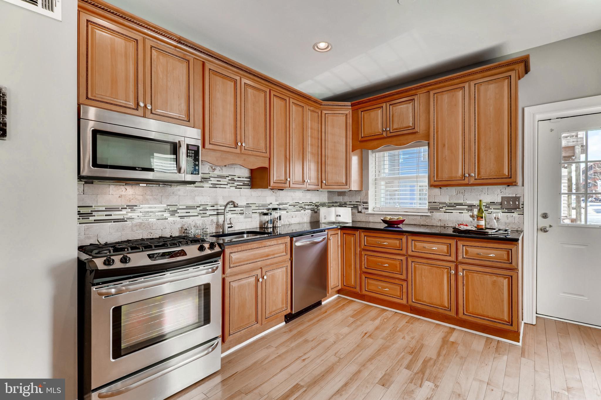 39 South Curley Street Baltimore, MD 21224 - Photo 8 of 28 Gallery Image 8