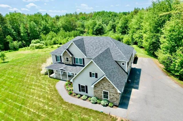 $759,000 | 8 Clark Circle, Hampden, ME 04444