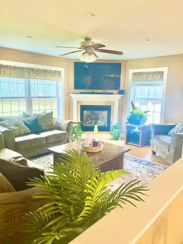 $759,000 | 8 Clark Circle, Hampden, ME 04444