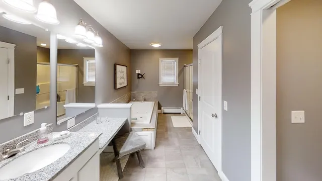 $759,000 | 8 Clark Circle, Hampden, ME 04444