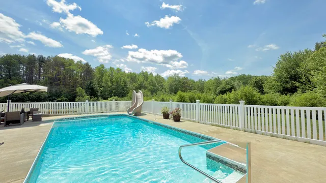 $759,000 | 8 Clark Circle, Hampden, ME 04444
