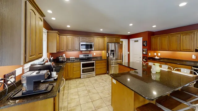 $759,000 | 8 Clark Circle, Hampden, ME 04444