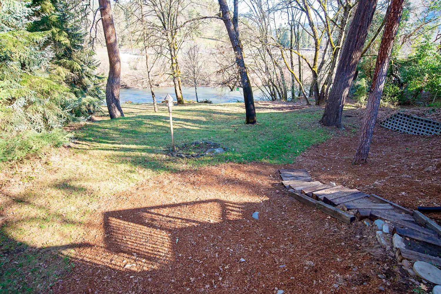 2224 Lampman Road Gold Hill, OR 97525 - Photo 11 of 33 Additional Photo