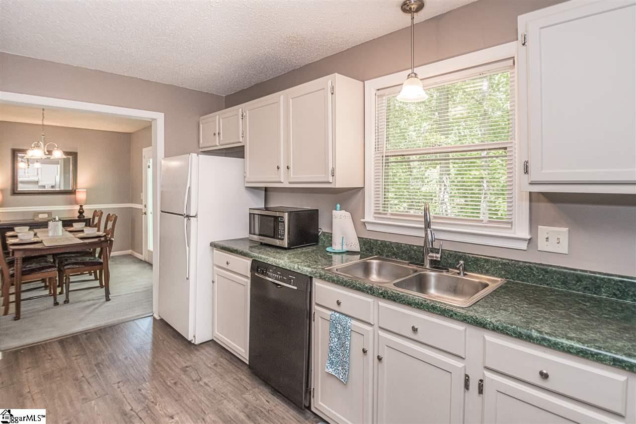 108 Belford Road Mauldin, SC 29662 - Photo 11 of 27 Gallery Image 11