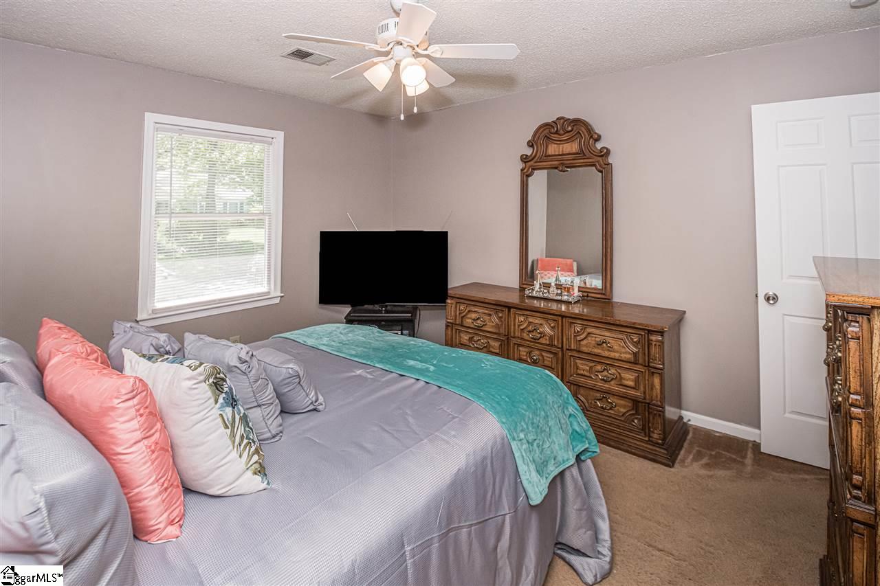 108 Belford Road Mauldin, SC 29662 - Photo 14 of 27 Gallery Image 14