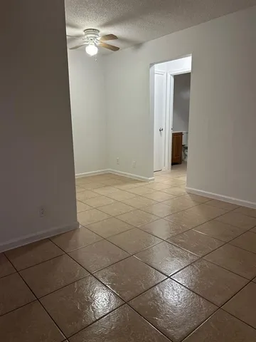 a view of empty room with window