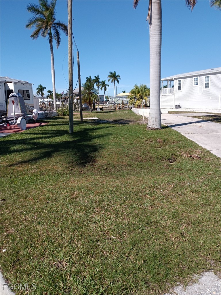 2413 York Road St. James City, FL 33956 - Photo 3 of 5