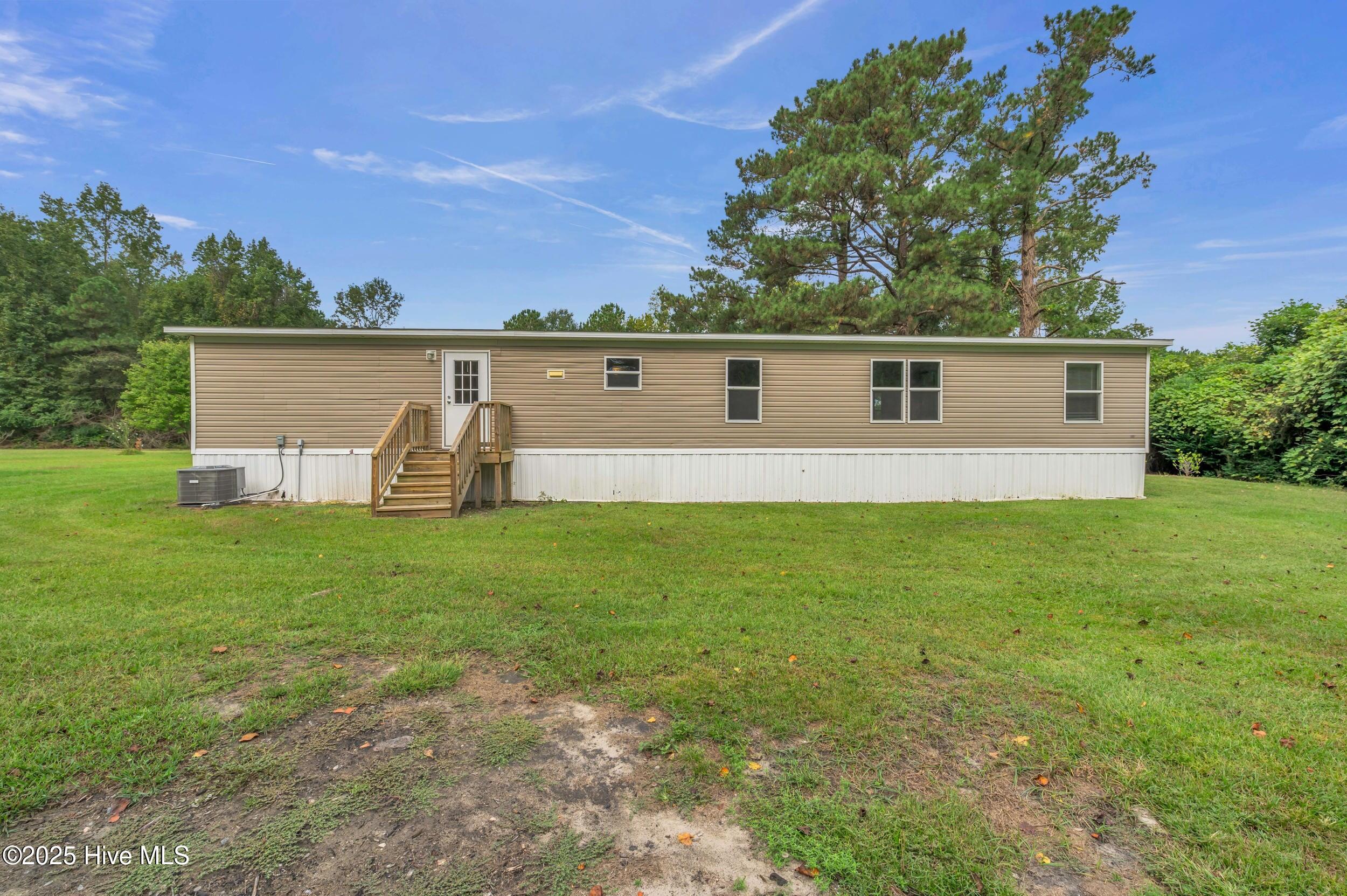 2274 New Road Burgaw, NC 28425 - Photo 34 of 43 32_2274 new rd-00032