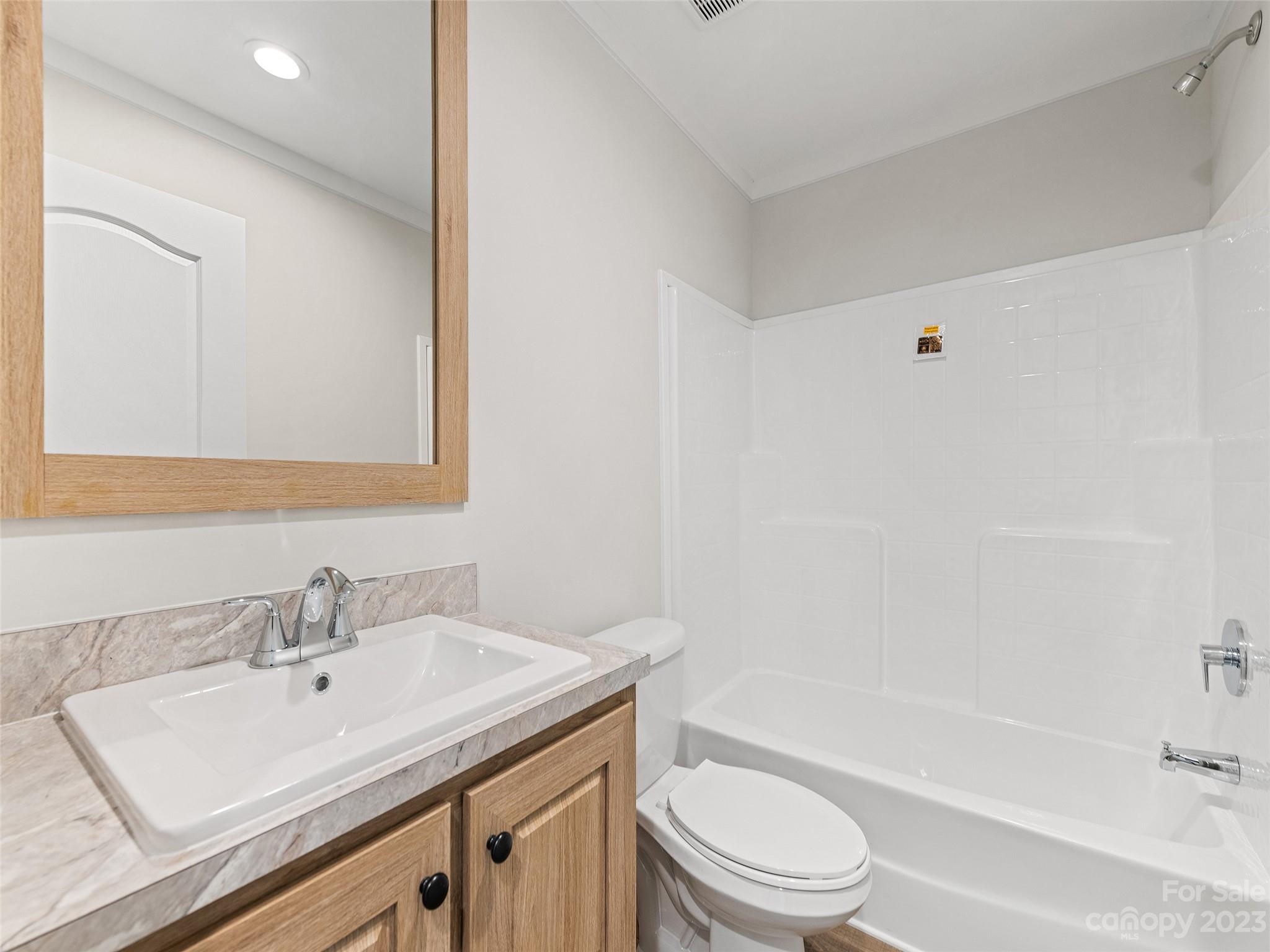 154 Brookside Street Clyde, NC 28721 - Photo 17 of 24 Gallery Image 17