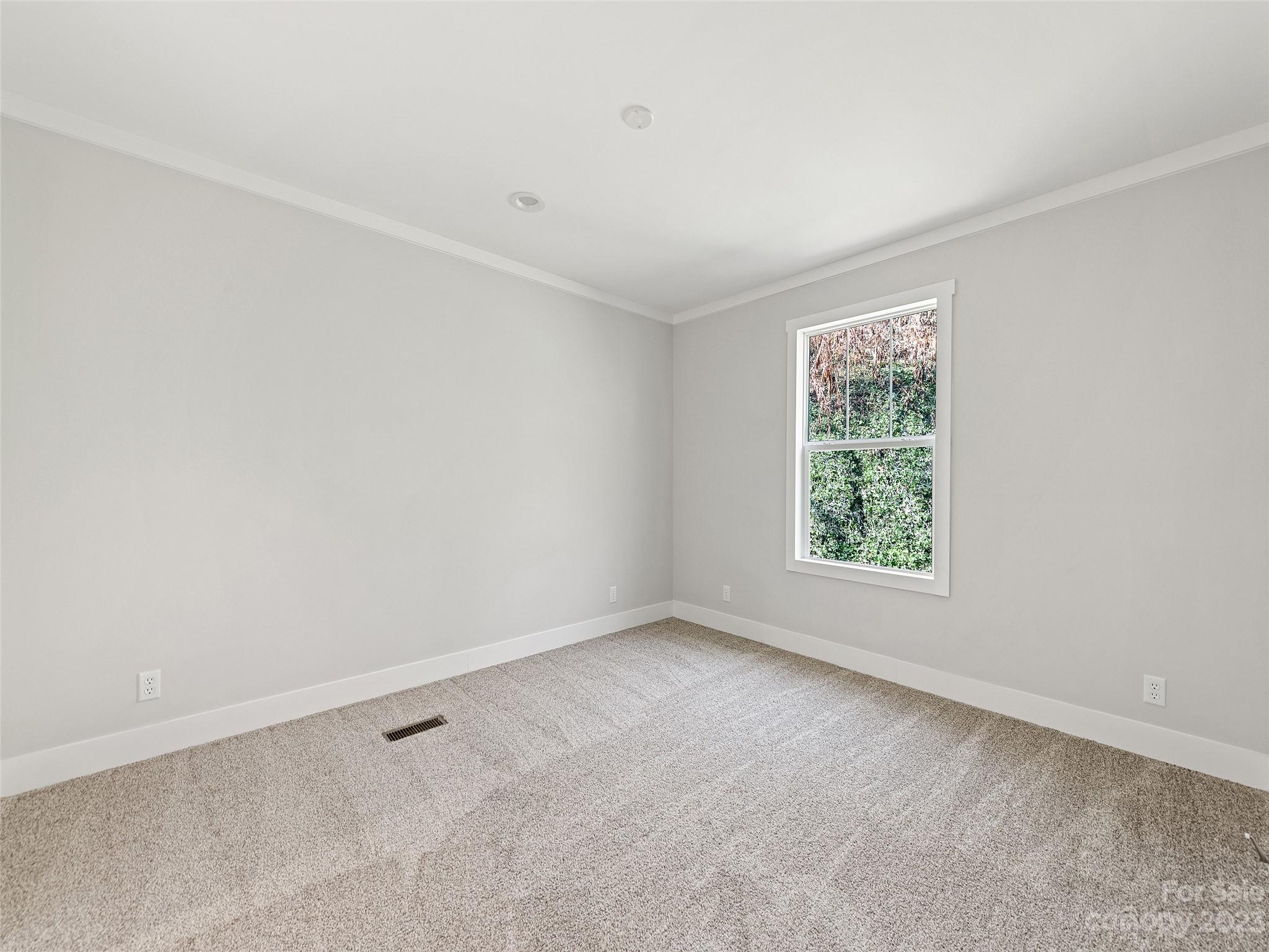 154 Brookside Street Clyde, NC 28721 - Photo 20 of 24 Gallery Image 20