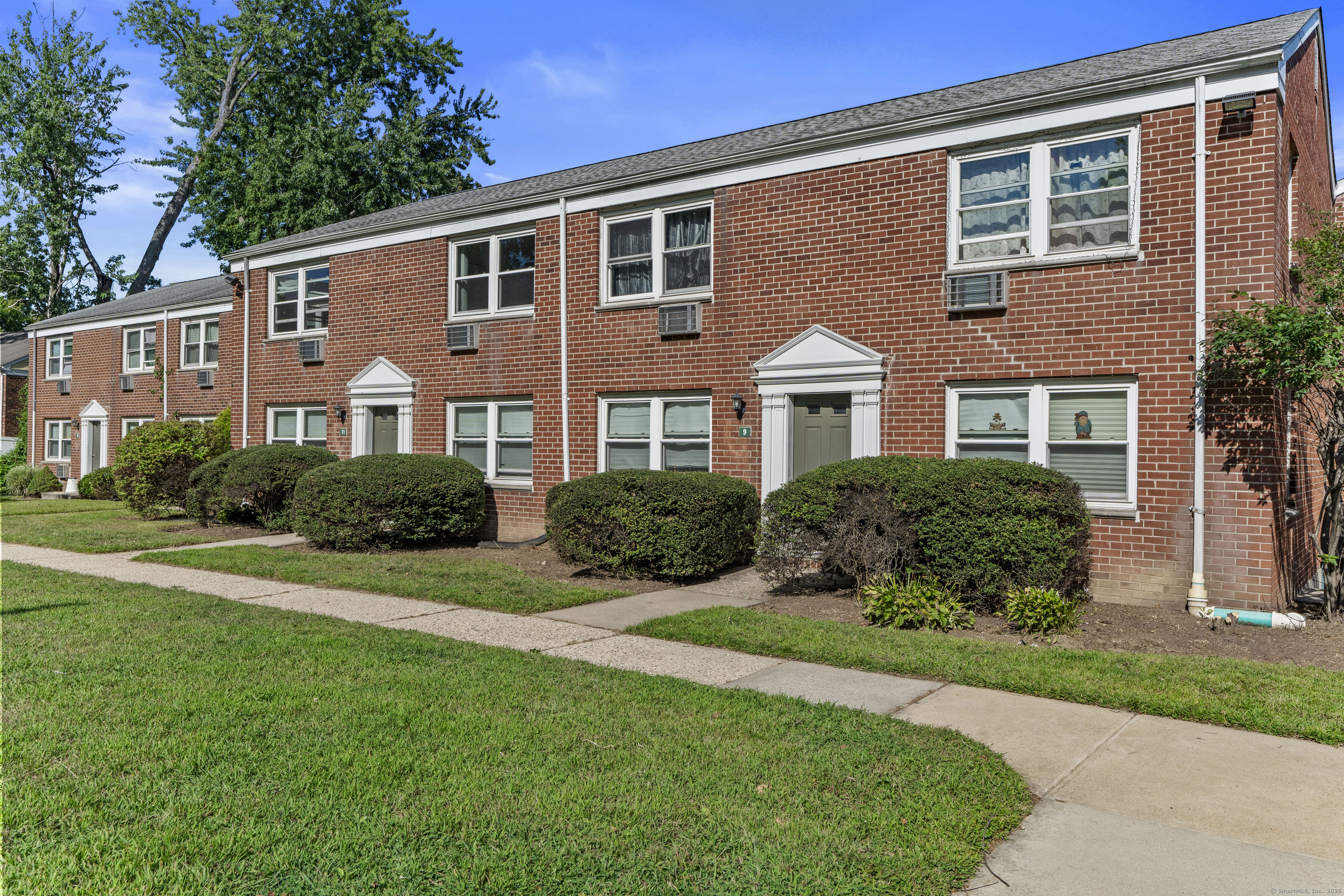 14 Hamilton Court, Unit A Stamford, CT 06902 - Photo 21 of 37
